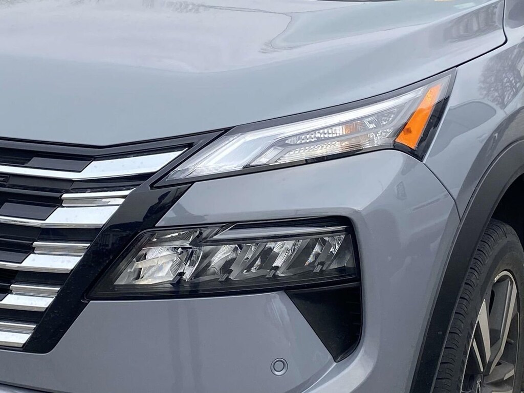 Used 2024 Nissan Rogue SL