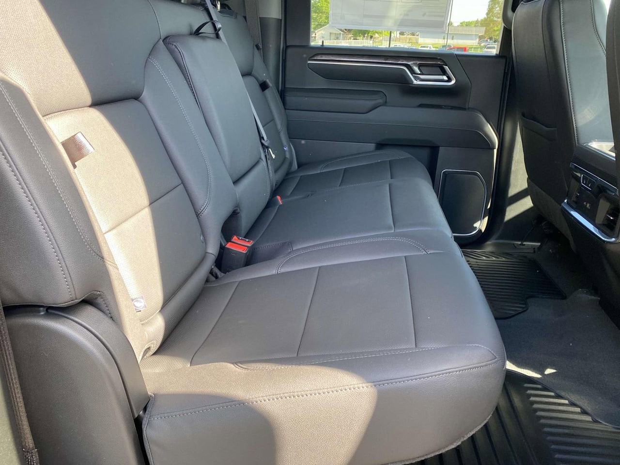 2025 Chevrolet Silverado 2500 HD LTZ - Photo 11