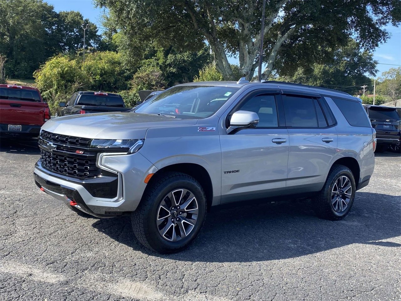 2023 Chevrolet Tahoe Z71 photo 3