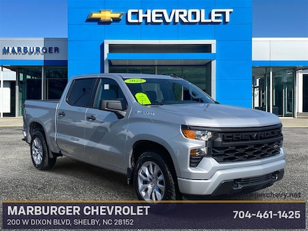 2022 Chevrolet Silverado 1500 Custom Truck