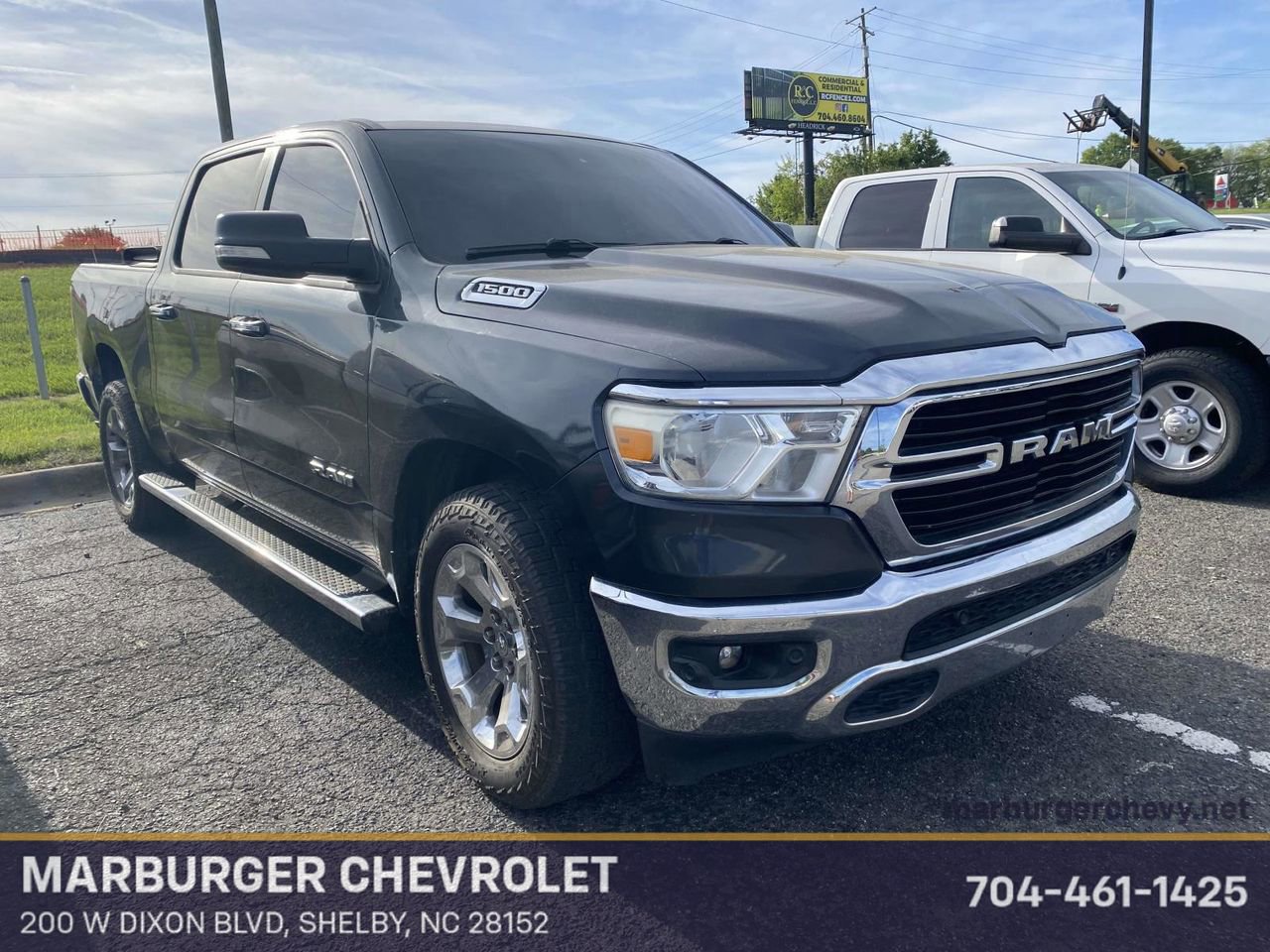 2019 RAM 1500 Big Horn/Lone Star 4x4 Crew Cab 5'7's photo