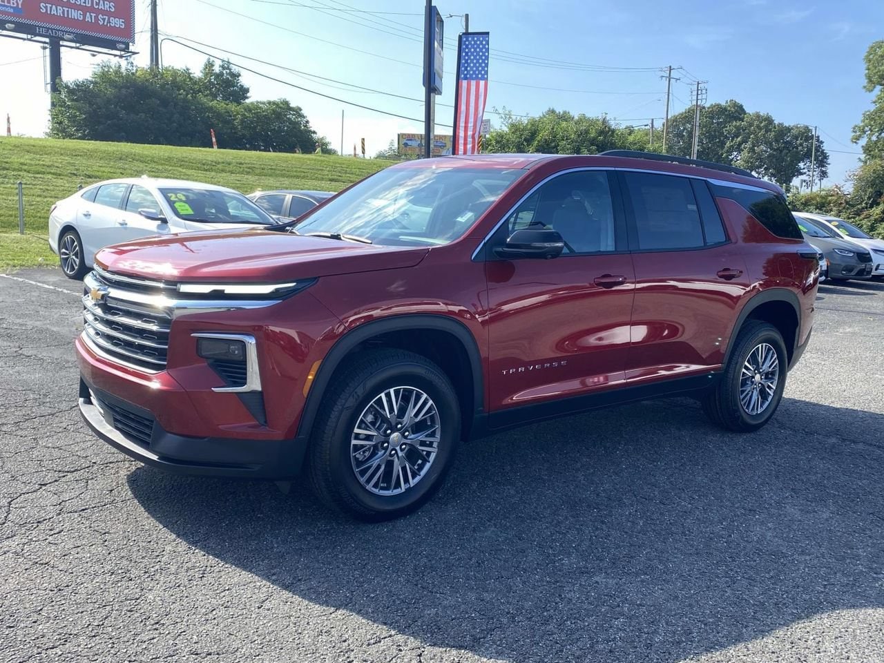 2027 Chevrolet Traverse LT - Photo 3