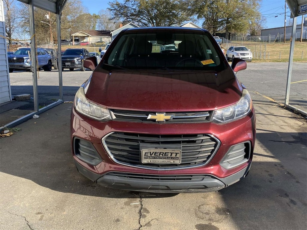 Used 2017 Chevrolet Trax LS SUV