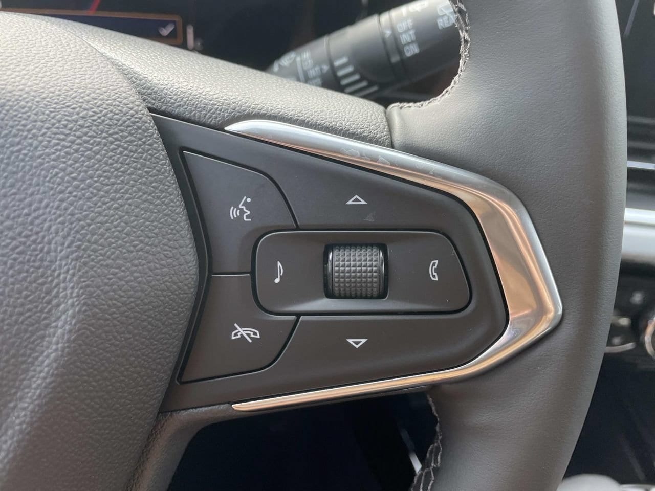 2026 Chevrolet Trax LT - Photo 22