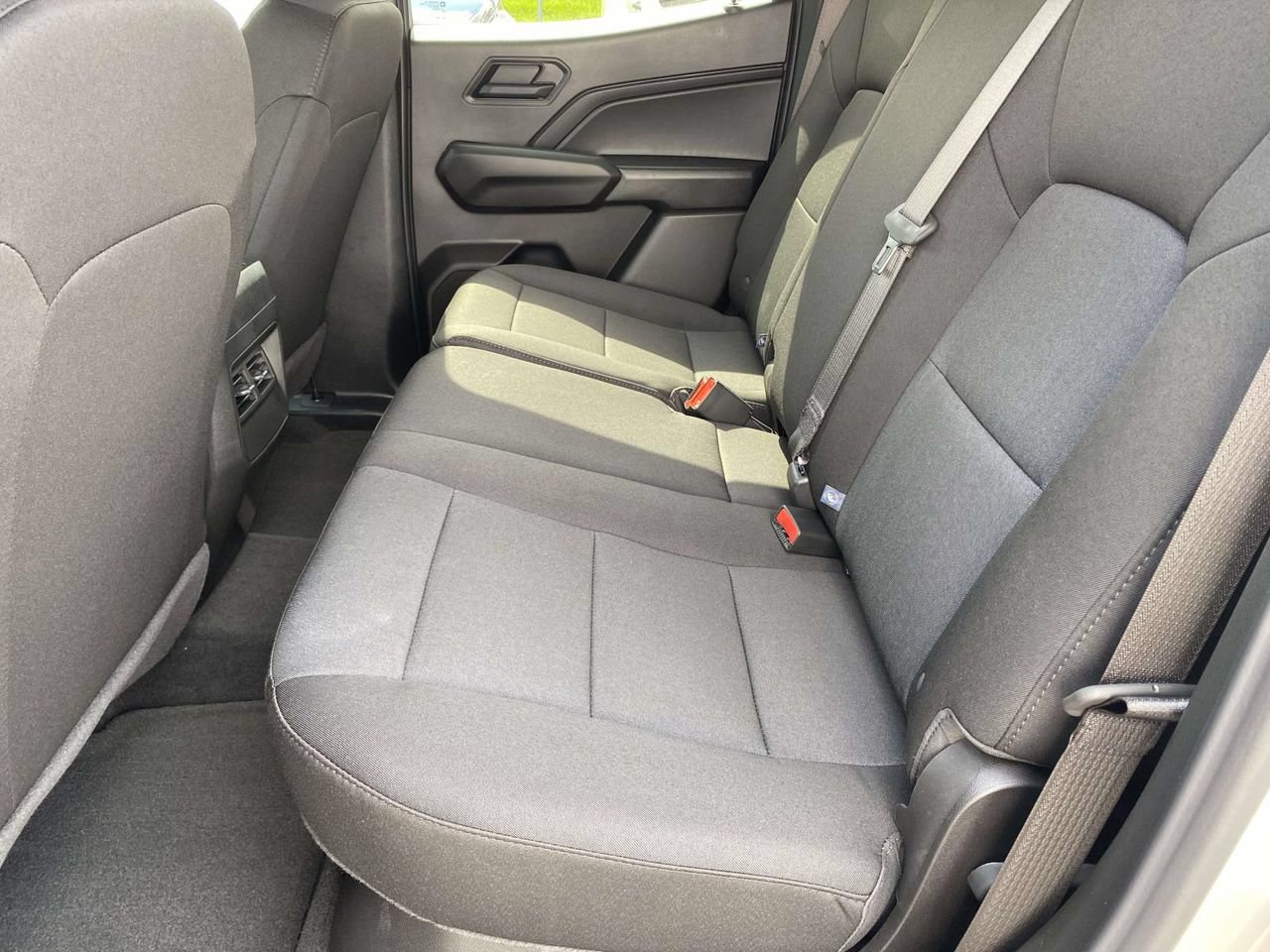 2026 Chevrolet Colorado Trail Boss - Photo 11