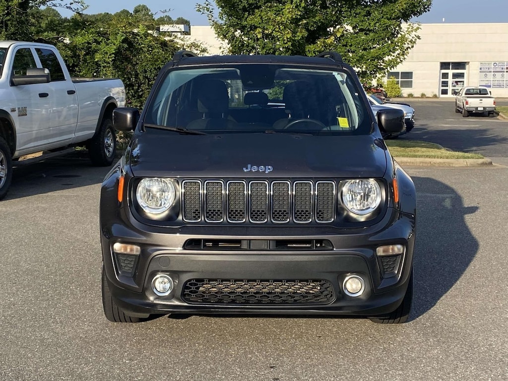 Used 2021 Jeep Renegade Latitude SUV