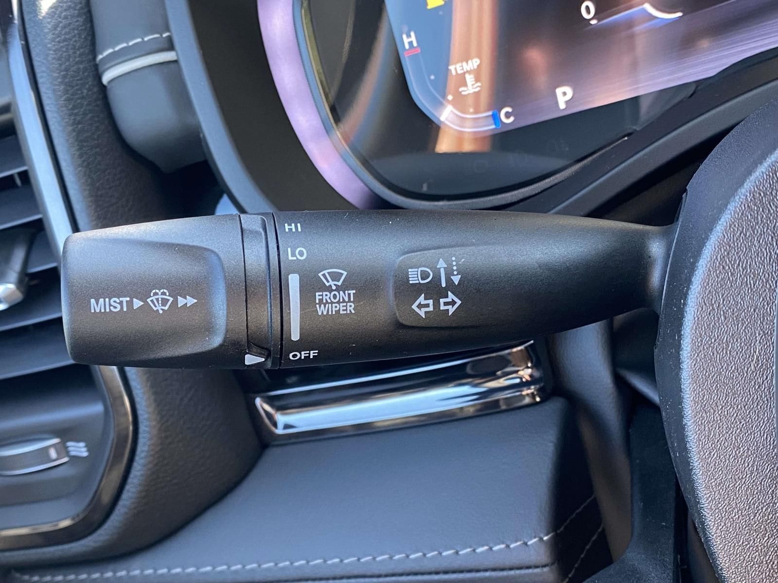 2026 RAM 1500 Limited - Photo 24