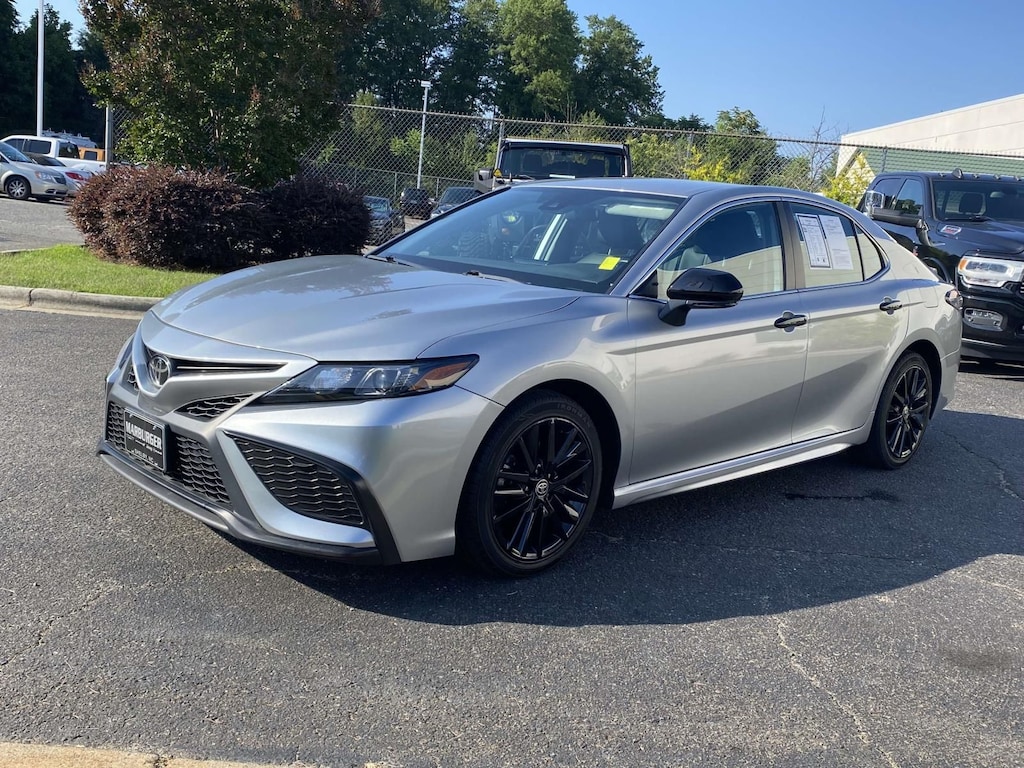 Used 2024 Toyota Camry SE Sedan