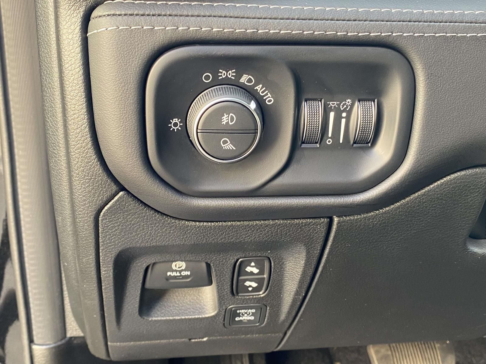 2025 RAM Ram 1500 Pickup Limited - Photo 20