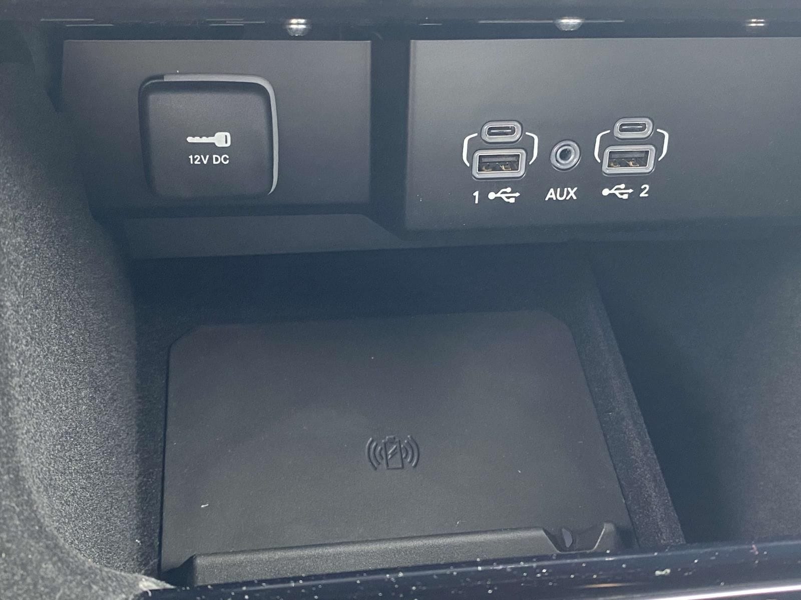 2025 Jeep Wagoneer L Series II - Photo 30