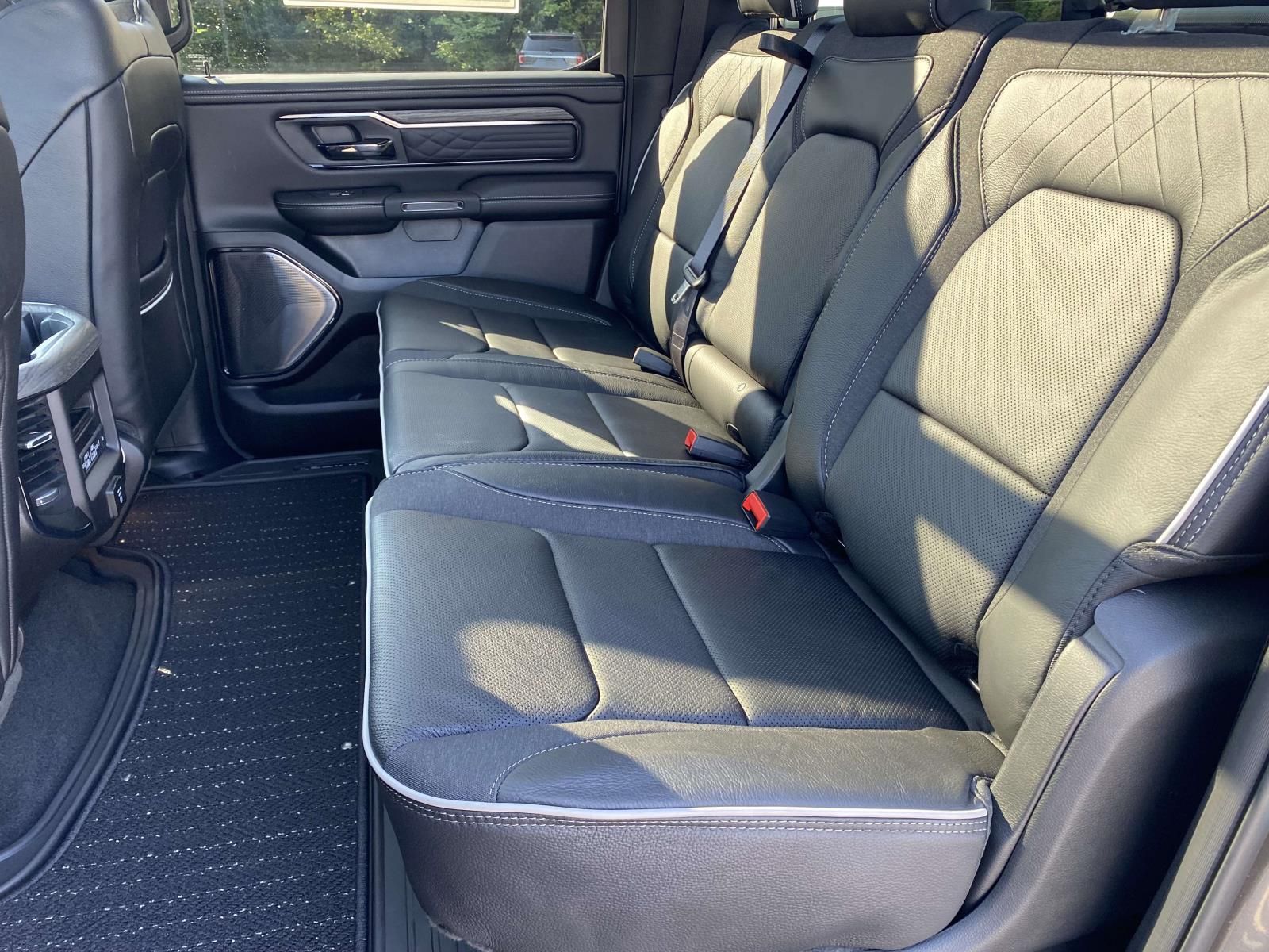 2026 RAM 1500 Limited - Photo 13