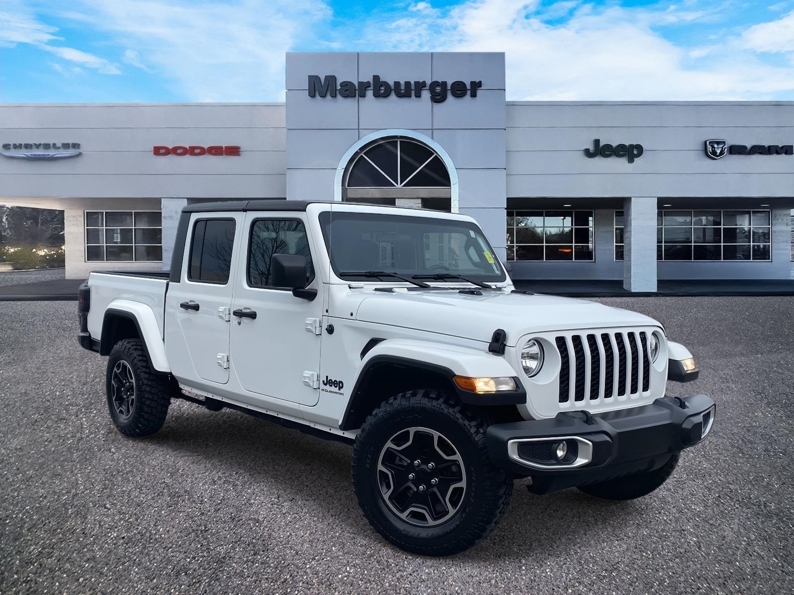 2023 Jeep Gladiator Sport S's photo