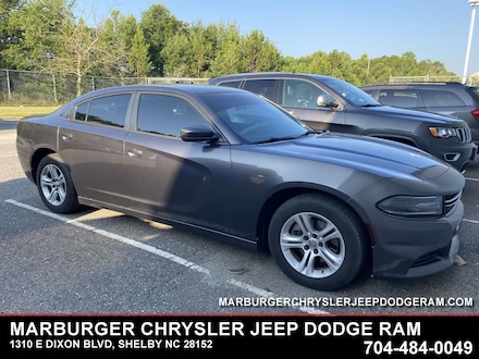 2015 Dodge Charger SE Sedan