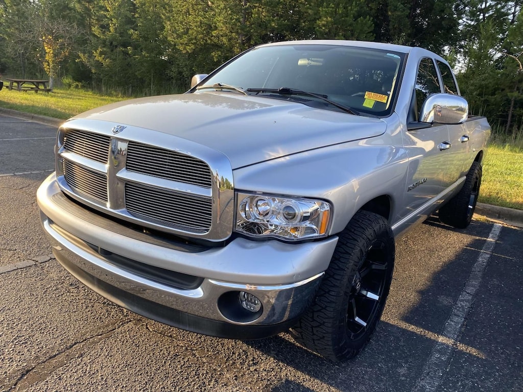 Used 2005 Dodge Ram 1500 SLT Truck