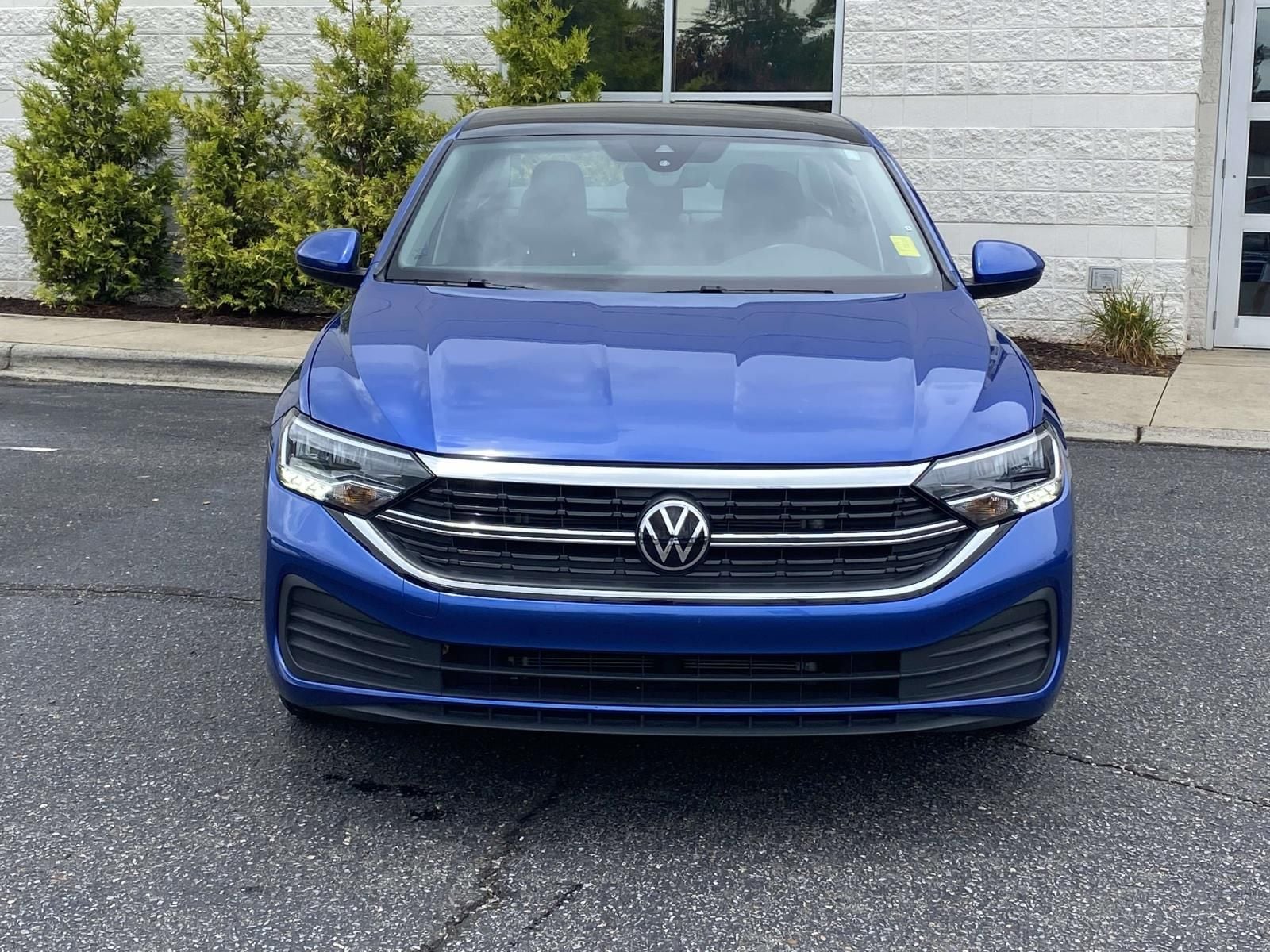 3VW7M7BU3RM049924