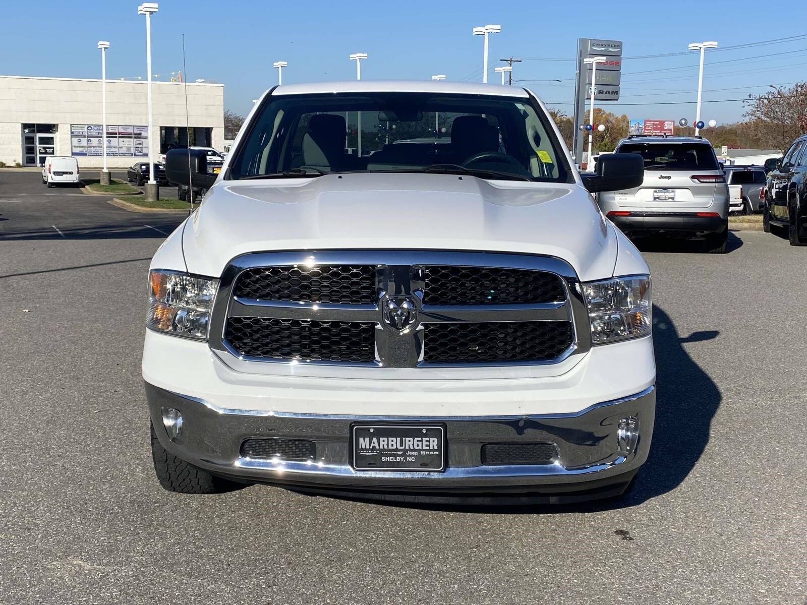 2022 Ram 1500 Classic Tradesman photo 2