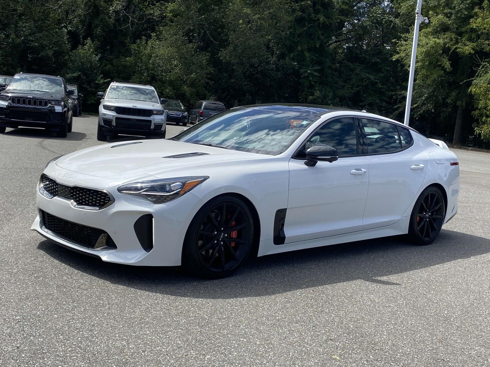 2022 Kia Stinger GT2 photo 3