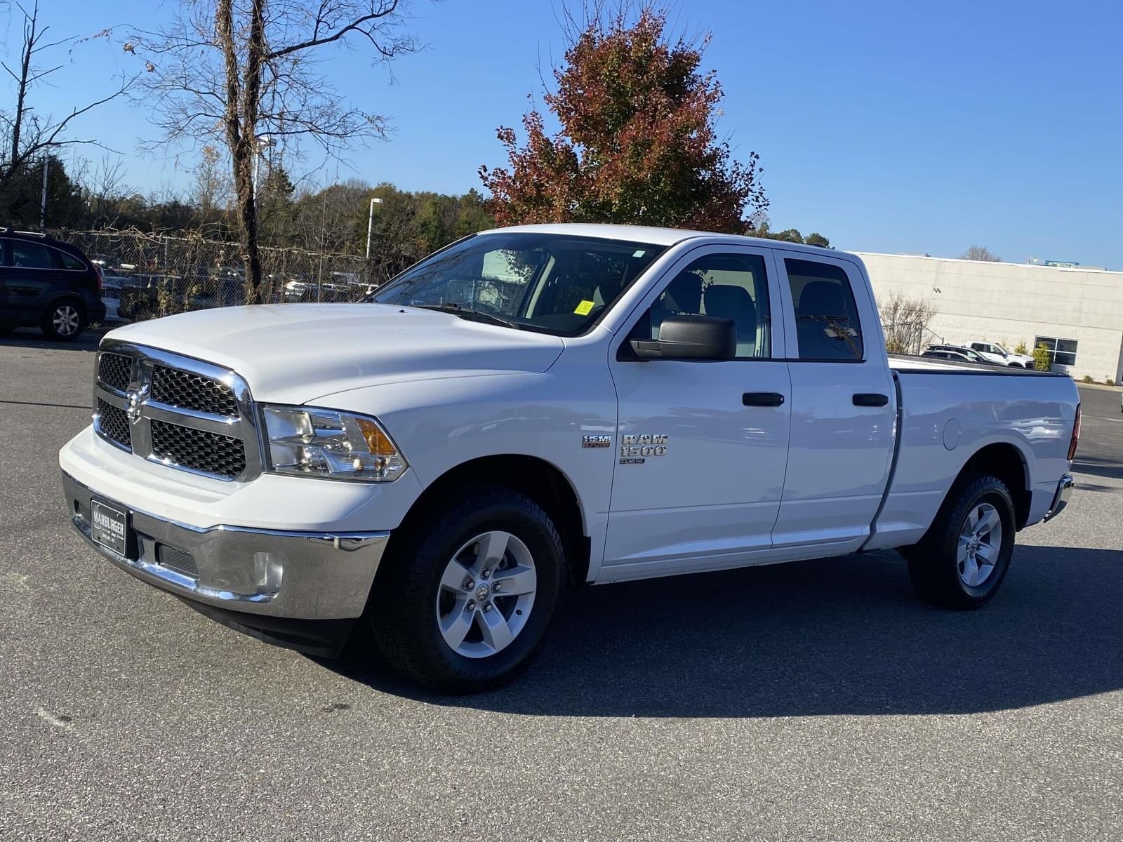 2022 Ram 1500 Classic Tradesman photo 3