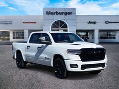 2025 Ram 1500 LIMITED CREW CAB 4X4 5'7 BOX Pickup