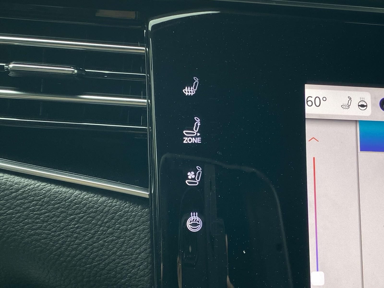 2025 Jeep Wagoneer Series II - Photo 25