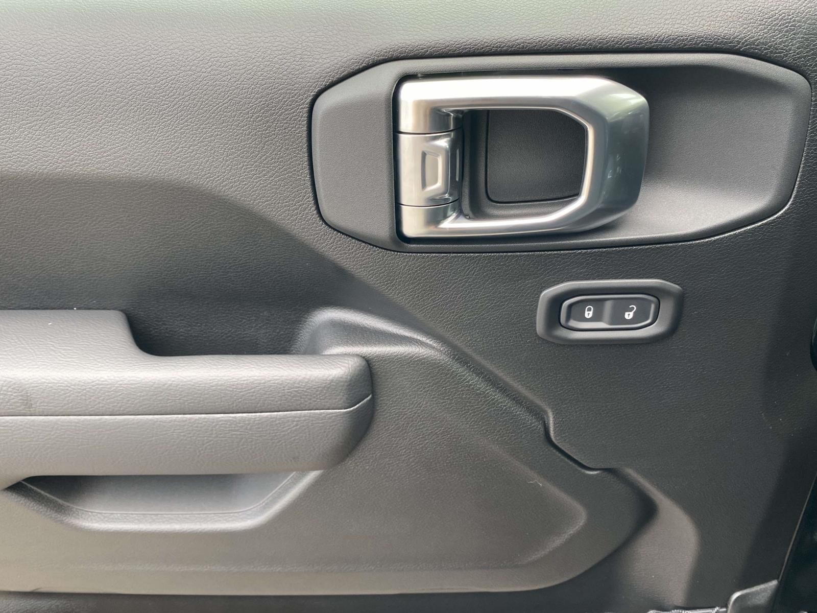 2026 Jeep Wrangler 4-Door Sport - Photo 17