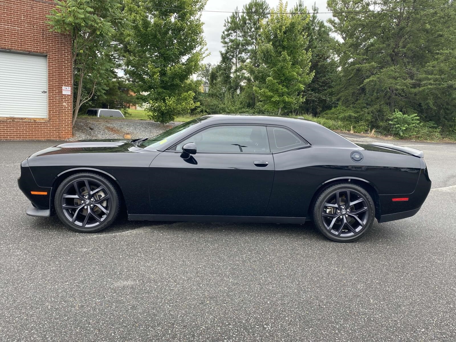 2022 Dodge Challenger GT photo 4