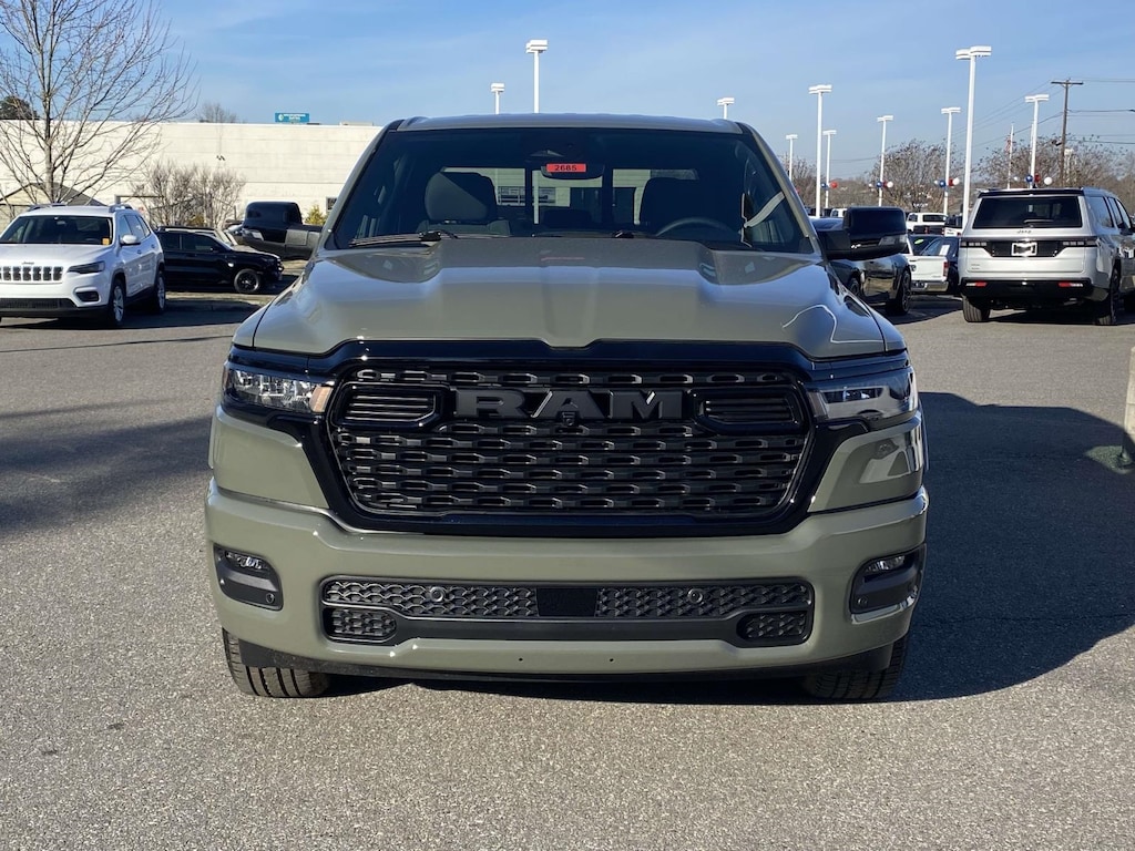 New 2026 Ram 1500 BIG HORN CREW CAB 4X4 5'7 BOX Pickup