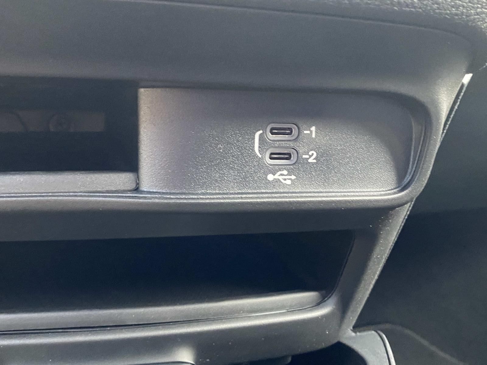 2026 Chrysler Pacifica Select - Photo 28