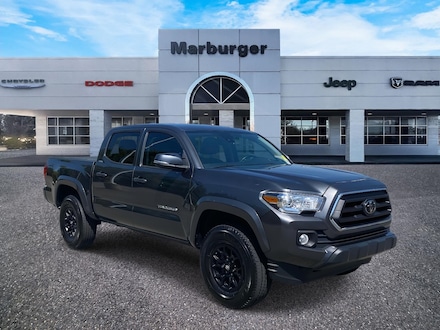 2022 Toyota Tacoma SR5 Truck