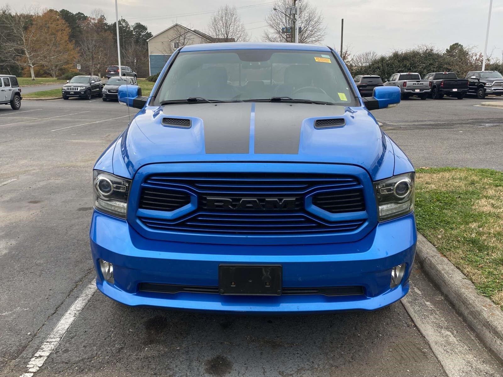 2018 Ram 1500 Sport photo 2