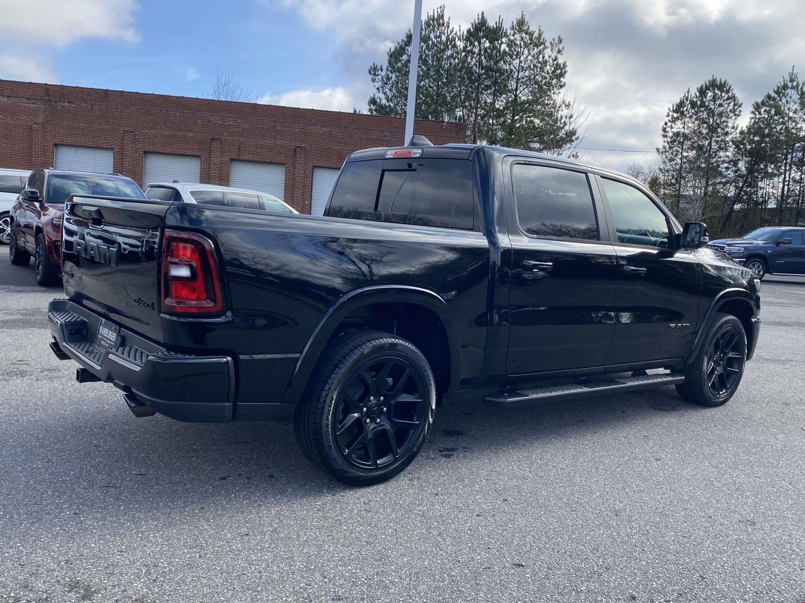 2026 RAM 1500 Laramie - Photo 7