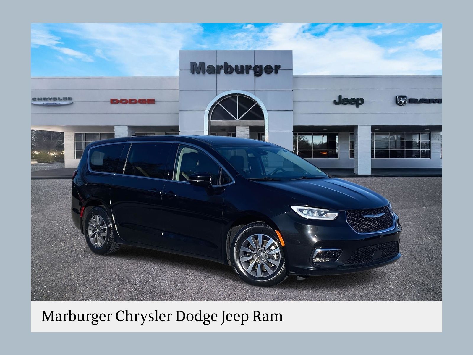 2024 Chrysler Pacifica Hybrid 