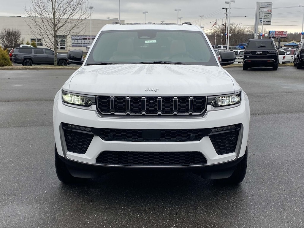 New 2026 Jeep Grand Cherokee L LIMITED 4X4 Sport Utility