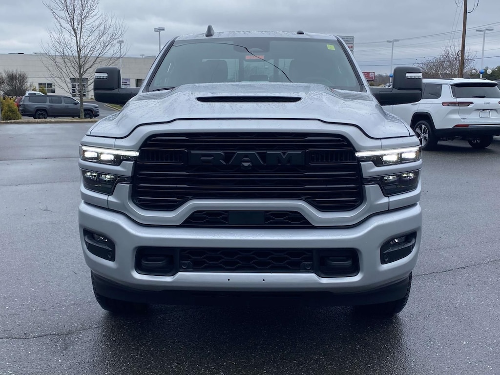 New 2026 Ram 2500 LARAMIE CREW CAB 4X4 6'4 BOX Pickup