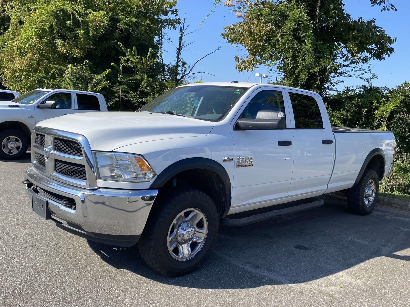2018 Ram 2500 Tradesman photo 3