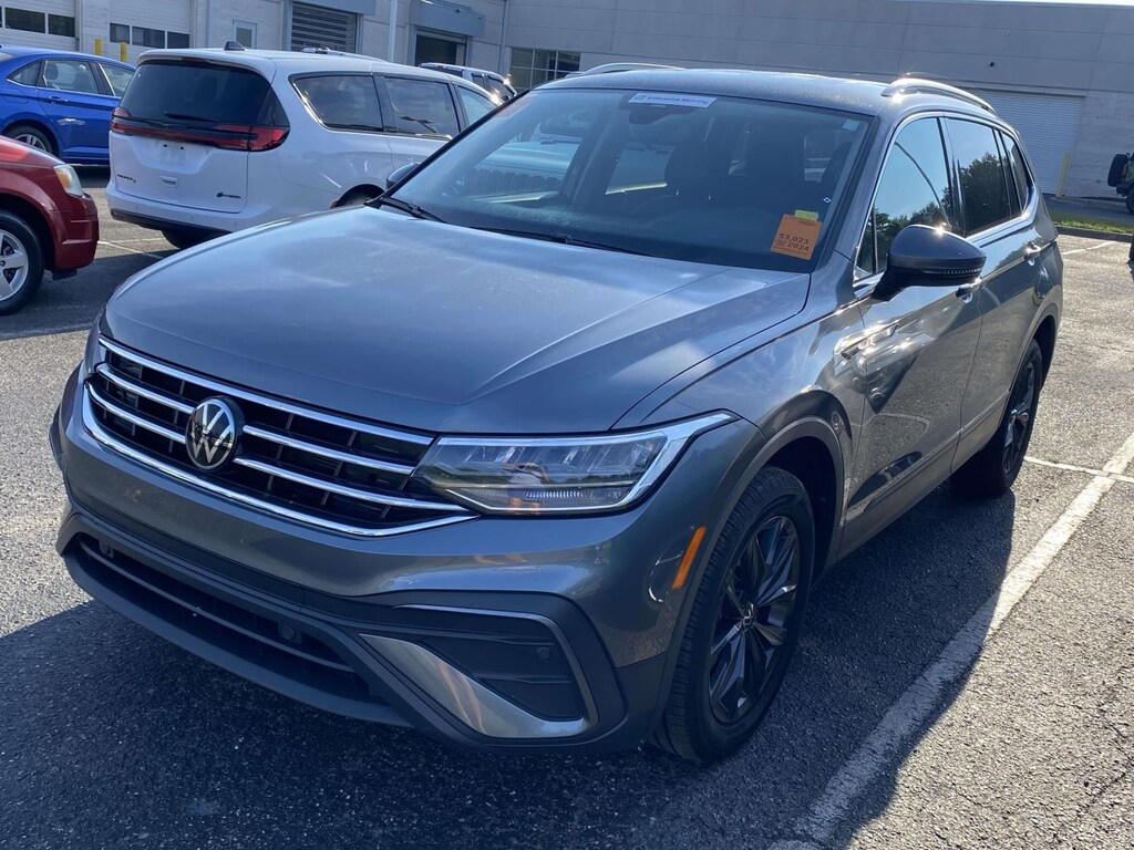 Used 2024 Volkswagen Tiguan 2.0T SE SUV