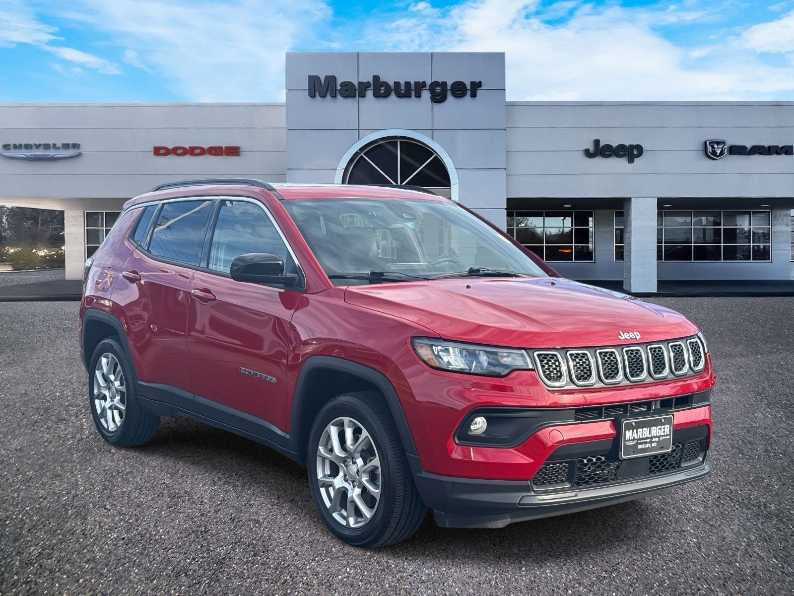 2023 Jeep Compass Latitude Lux's photo