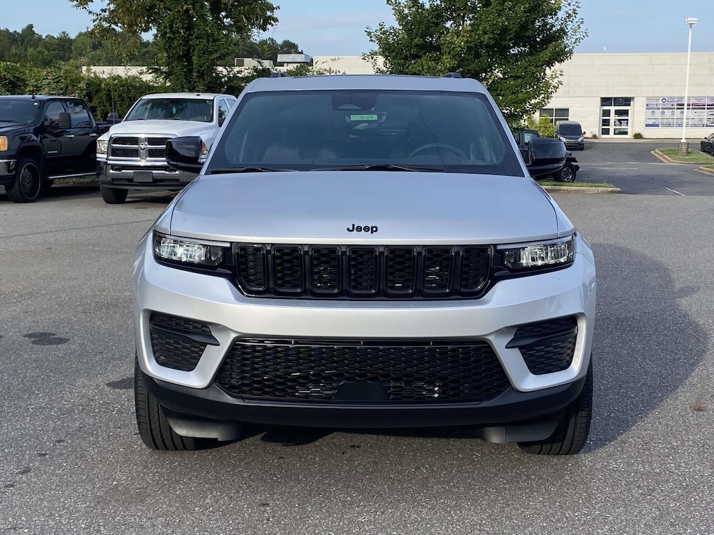 New 2025 Jeep Grand Cherokee ALTITUDE X 4X4 Sport Utility
