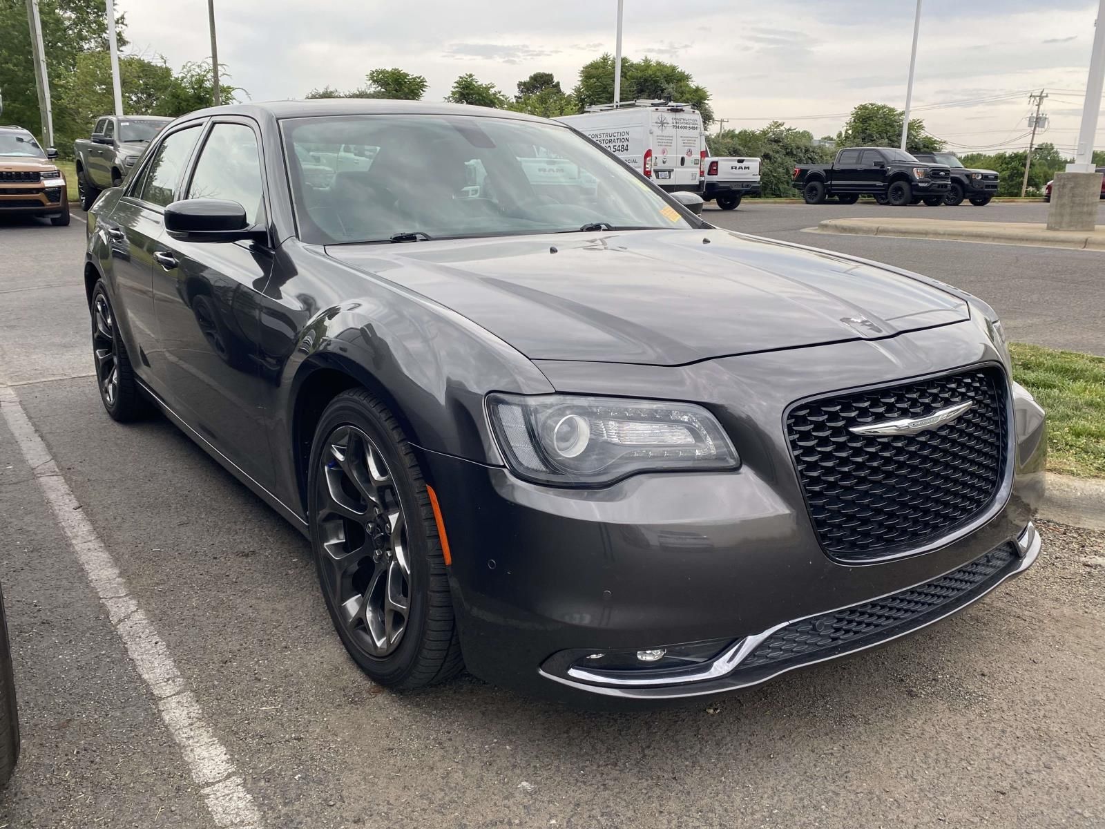 2016 Chrysler 300 S