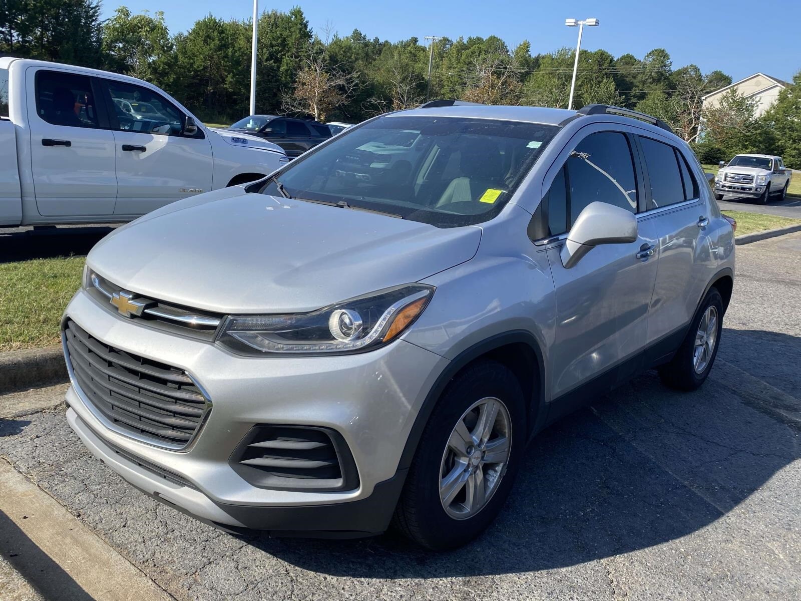 2018 Chevrolet Trax LT photo 3