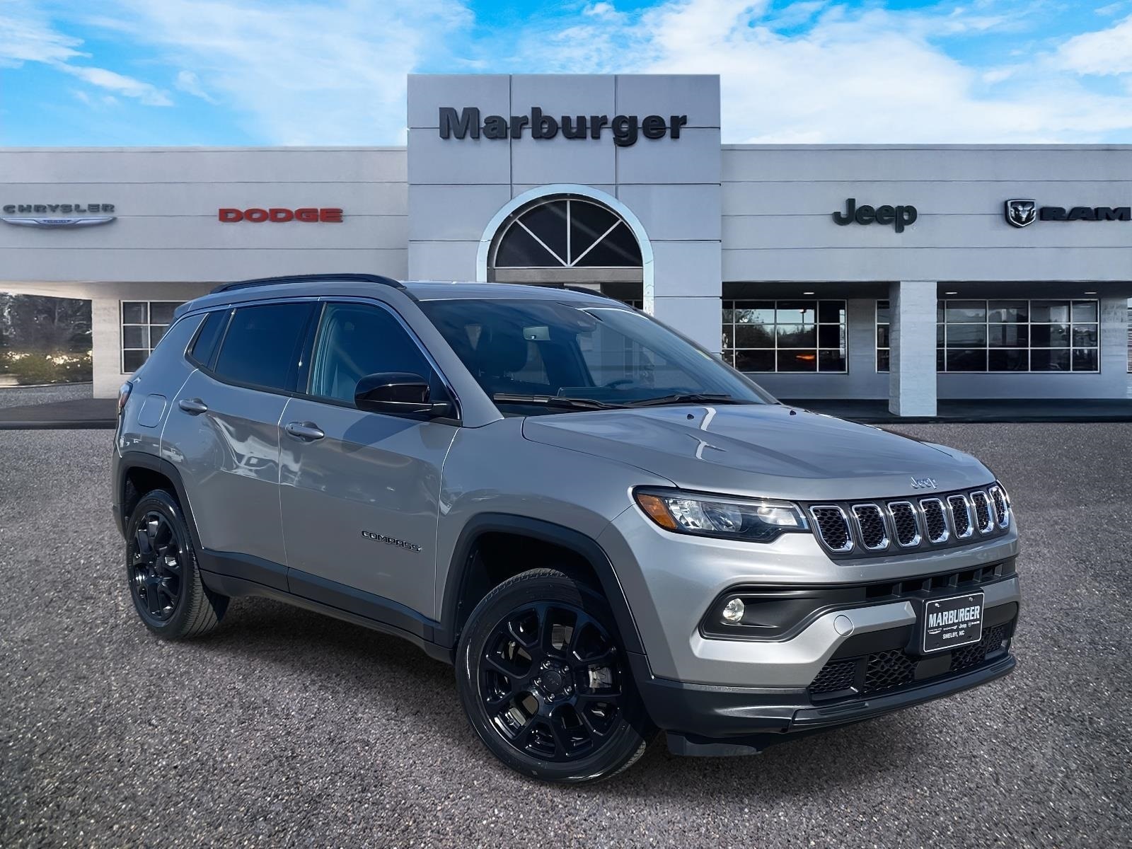 2023 Jeep Compass Latitude Lux's photo