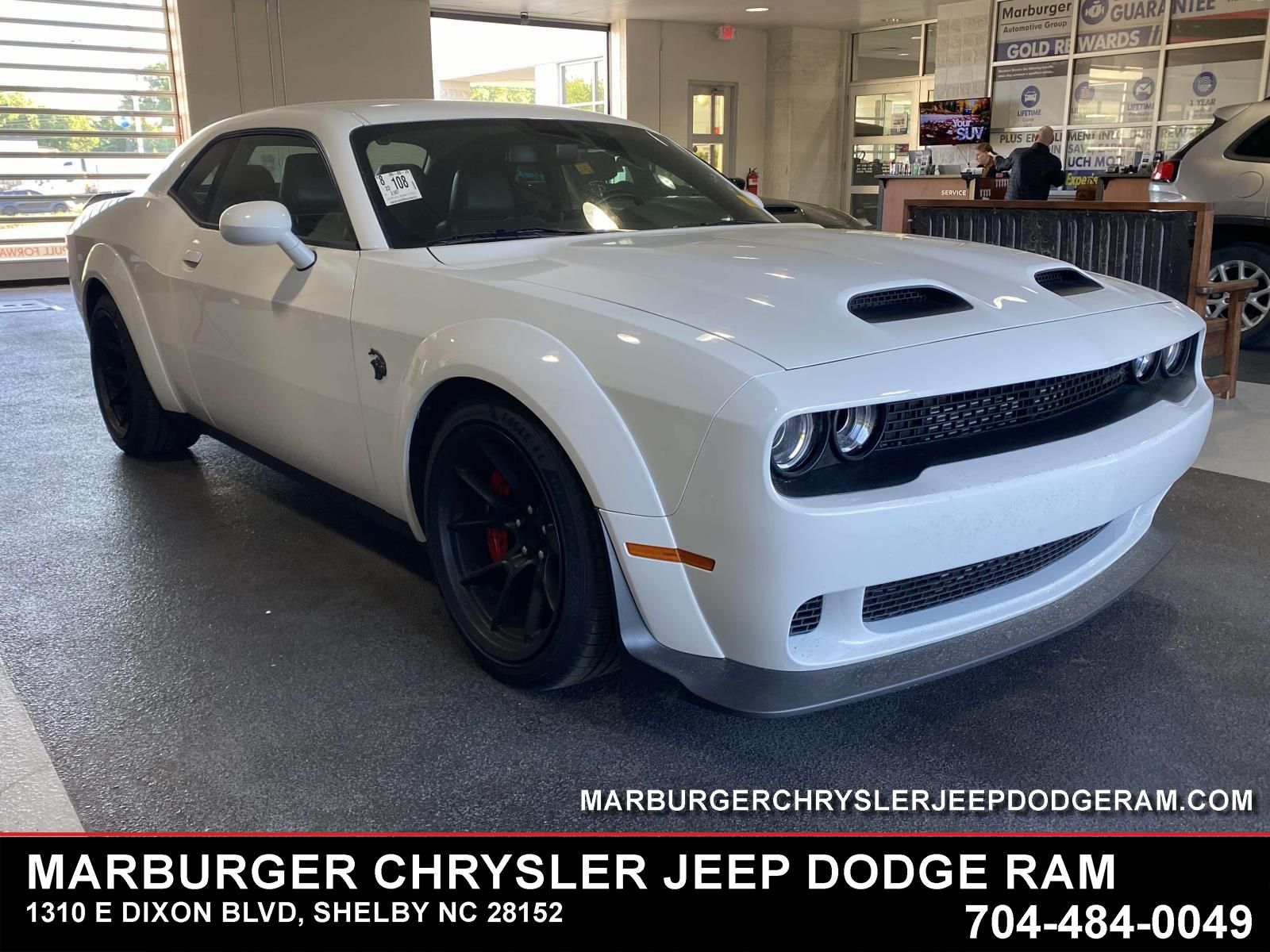 2022 Dodge Challenger SRT Hellcat Redeye Widebody Auto's photo