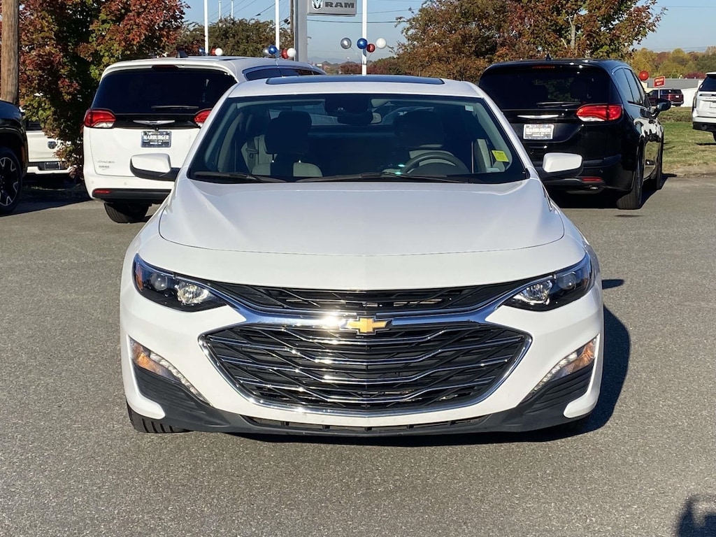 Used 2024 Chevrolet Malibu LT Sedan