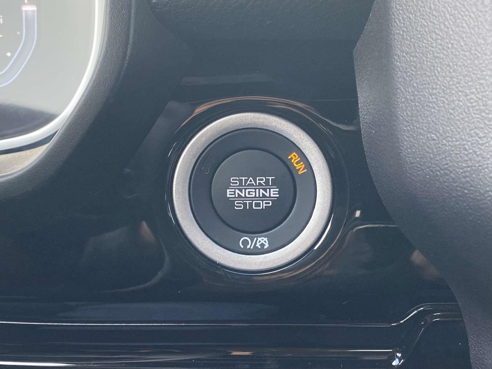 2026 RAM 1500 Laramie - Photo 26