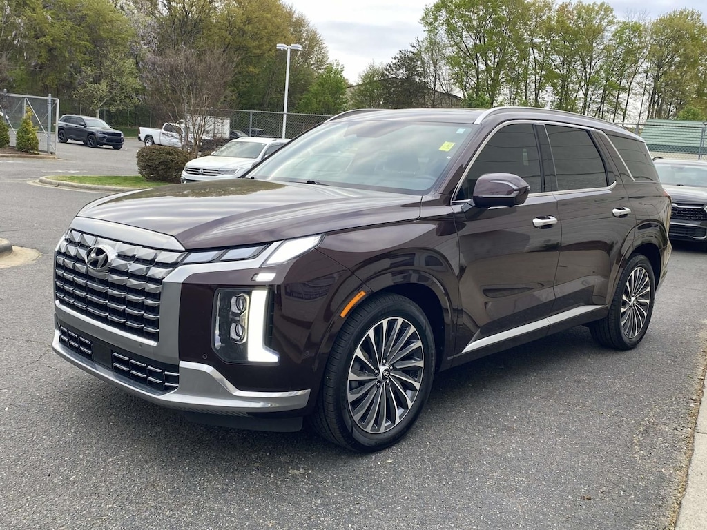 Used 2024 Hyundai Palisade Calligraphy