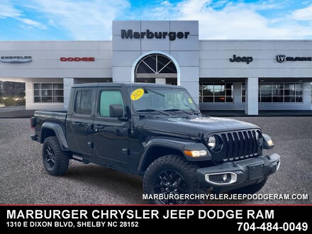 2023 Jeep Gladiator Sport S Truck