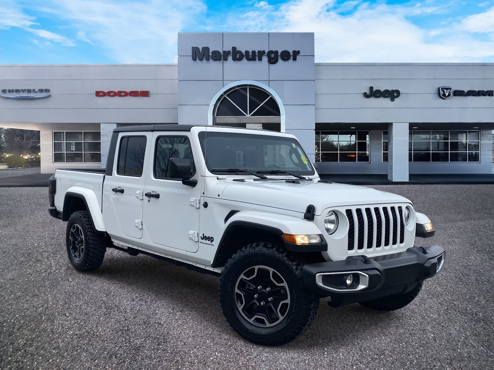 2023 Jeep Gladiator Sport S's photo