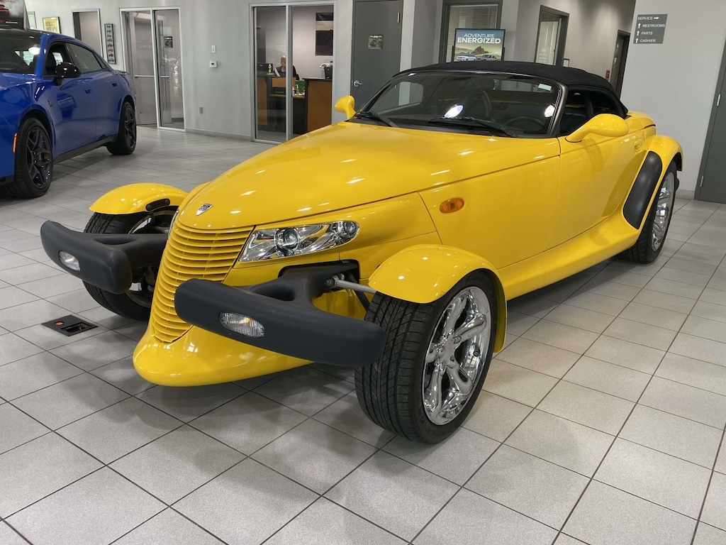 Used 2002 Chrysler Prowler Base