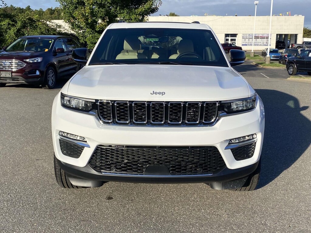 New 2025 Jeep Grand Cherokee LIMITED 4X4 Sport Utility