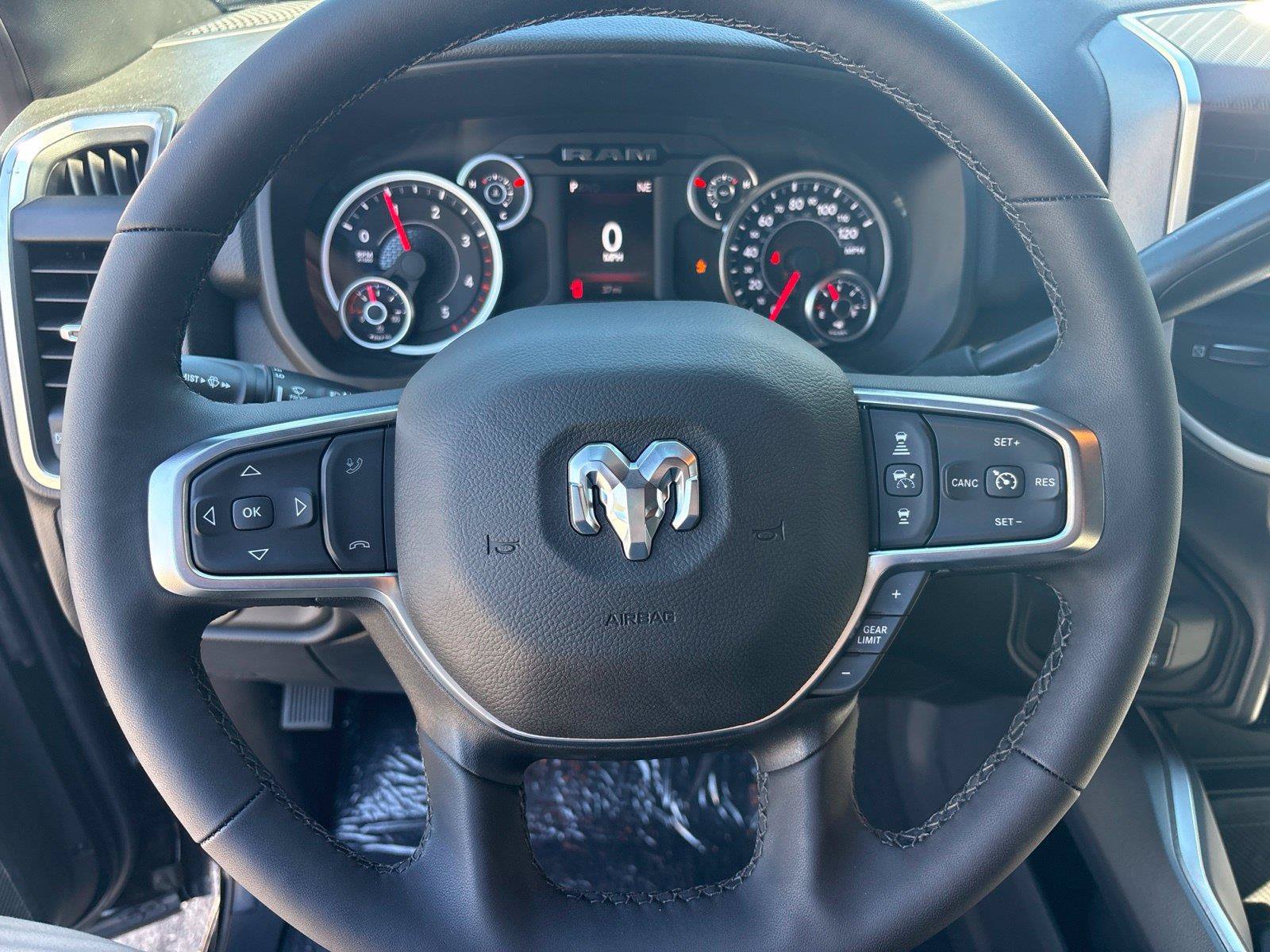 2026 RAM 2500 Big Horn - Photo 13
